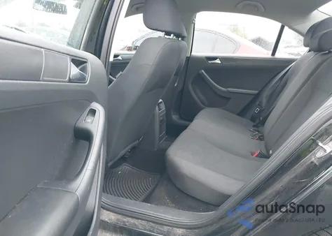 2015 Volkswagen Jetta 2.0L S из США, поврежденный, VIN 3VW2K7AJ1FM332065